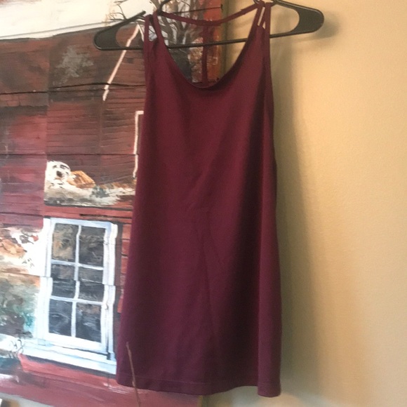 Shape Tops - 🎁 BOGO! 🎁 Strappy workout tank